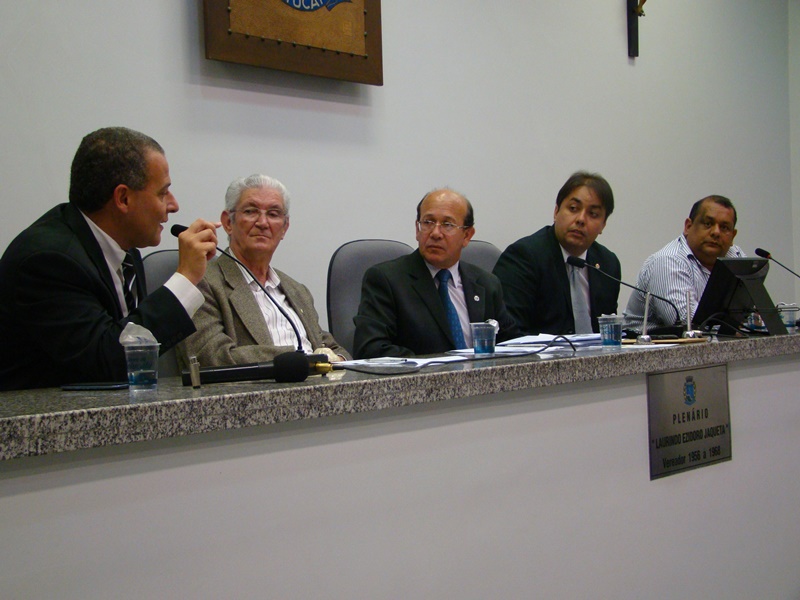 Audiência Pública debateu sobre implantação de Escola Legislativa em Botucatu